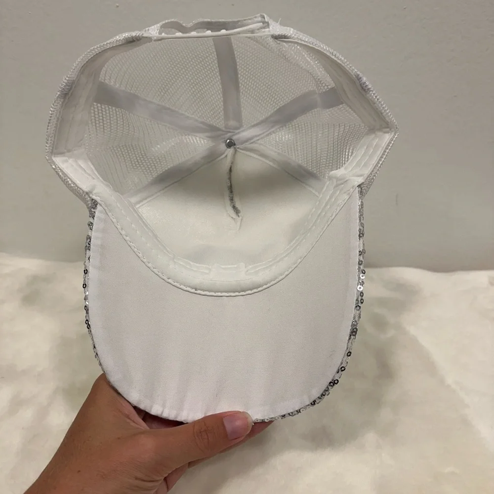 Detroit Lions logo hat! Glitter sequin trucker baseball cap!